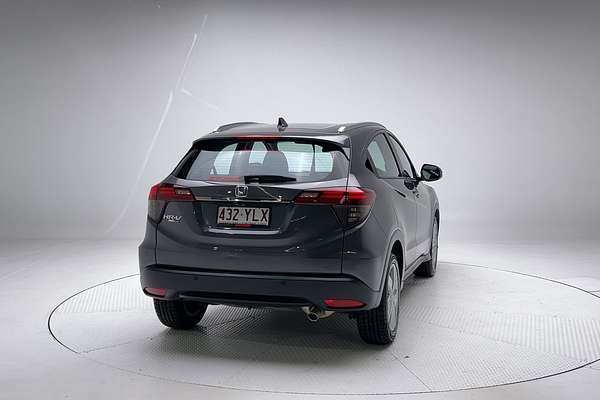 2019 Honda HR-V +LUXE