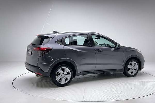 2019 Honda HR-V +LUXE