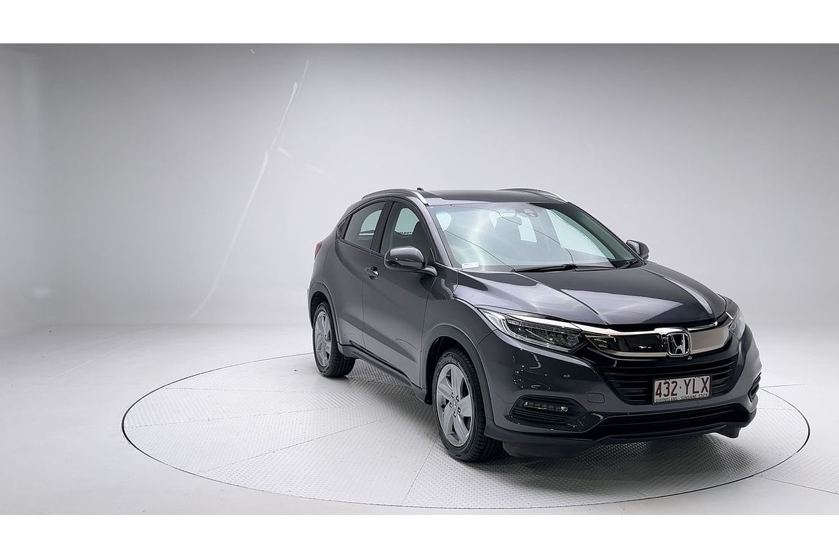 2019 Honda HR-V +LUXE