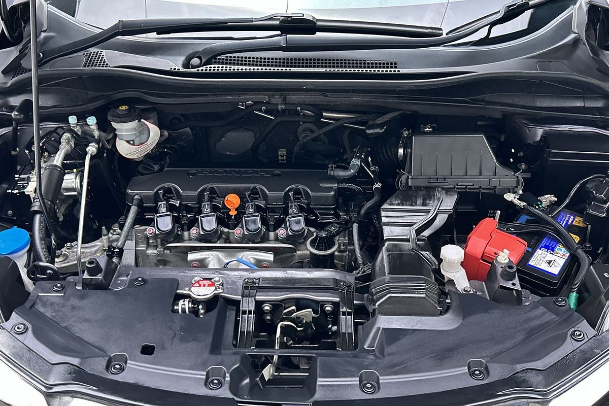 2019 Honda HR-V +LUXE