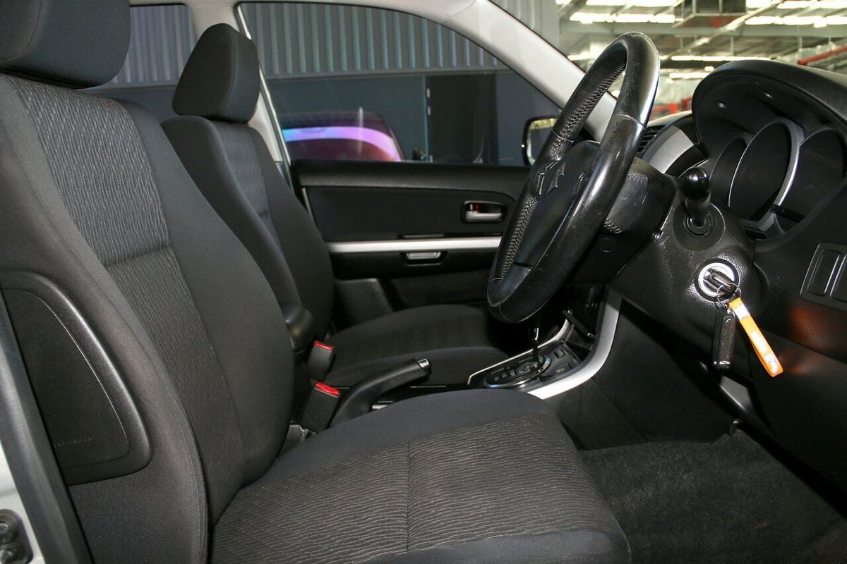 2013 Suzuki Grand Vitara