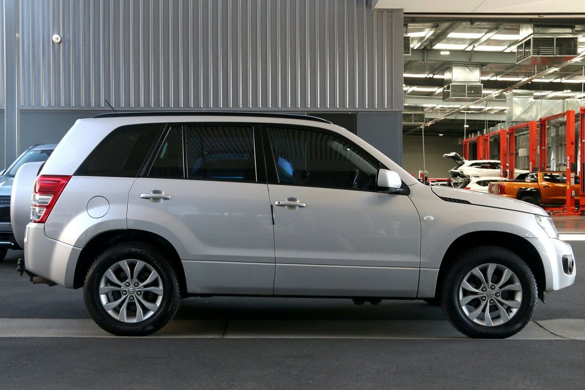 2013 Suzuki Grand Vitara