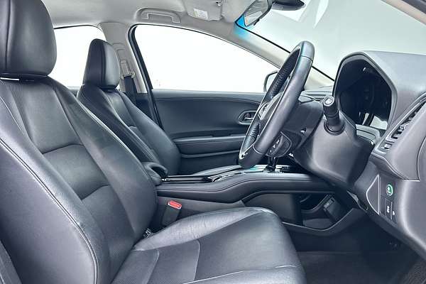2019 Honda HR-V +LUXE