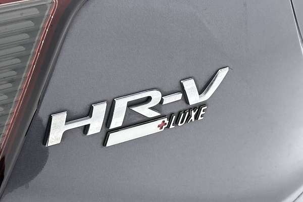 2019 Honda HR-V +LUXE