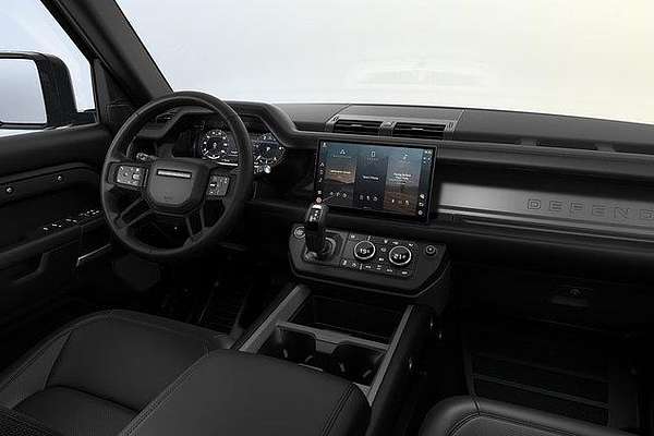 2024 Land Rover Defender 110 P525 V8 L663