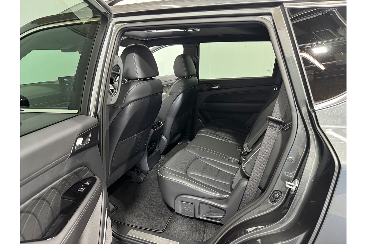 2024 SsangYong Rexton Ultimate Y461