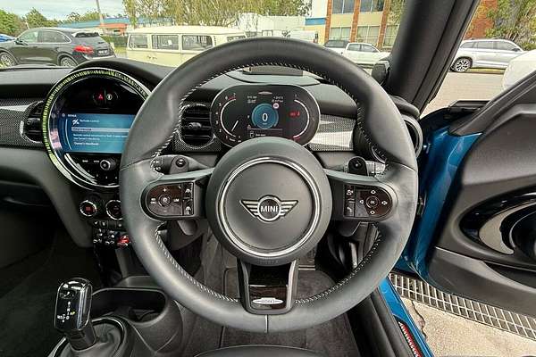 2022 MINI Hatch John Cooper Works Classic F56 LCI-2