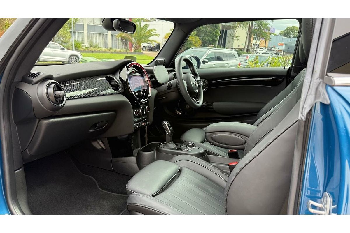 2022 MINI Hatch John Cooper Works Classic F56 LCI-2