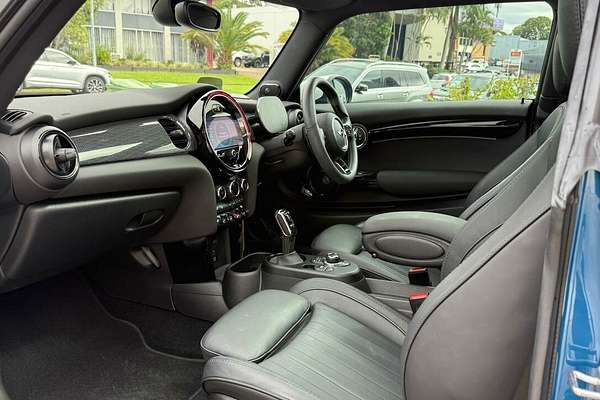 2022 MINI Hatch John Cooper Works Classic F56 LCI-2