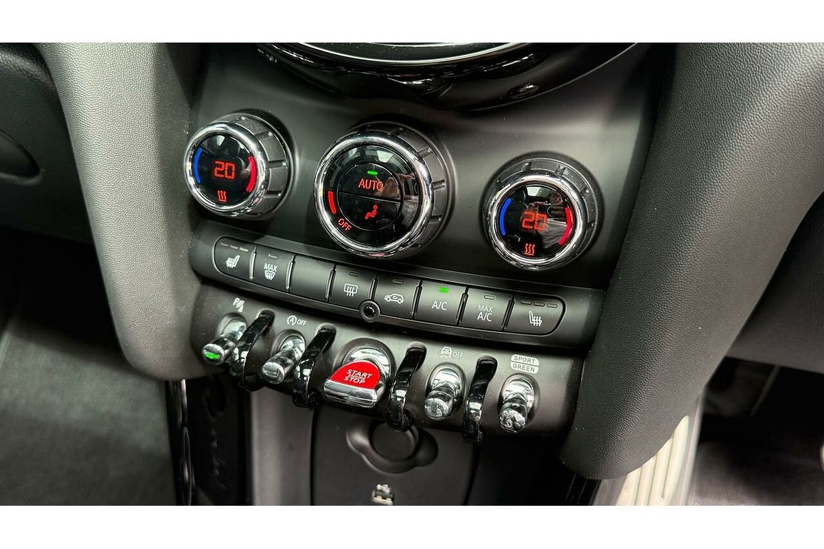 2022 MINI Hatch John Cooper Works Classic F56 LCI-2