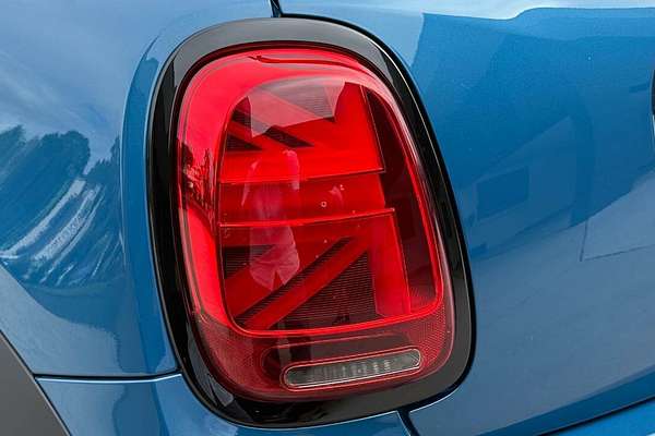 2022 MINI Hatch John Cooper Works Classic F56 LCI-2