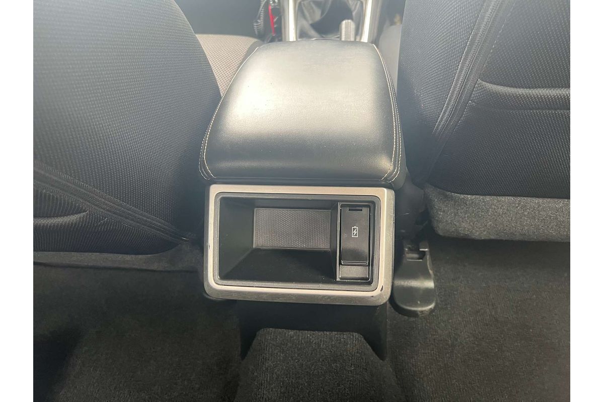 2019 Mitsubishi Triton GLS MR 4X4