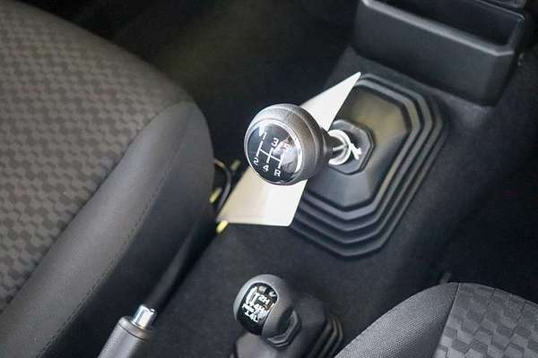 2024 Suzuki Jimny GLX GJ