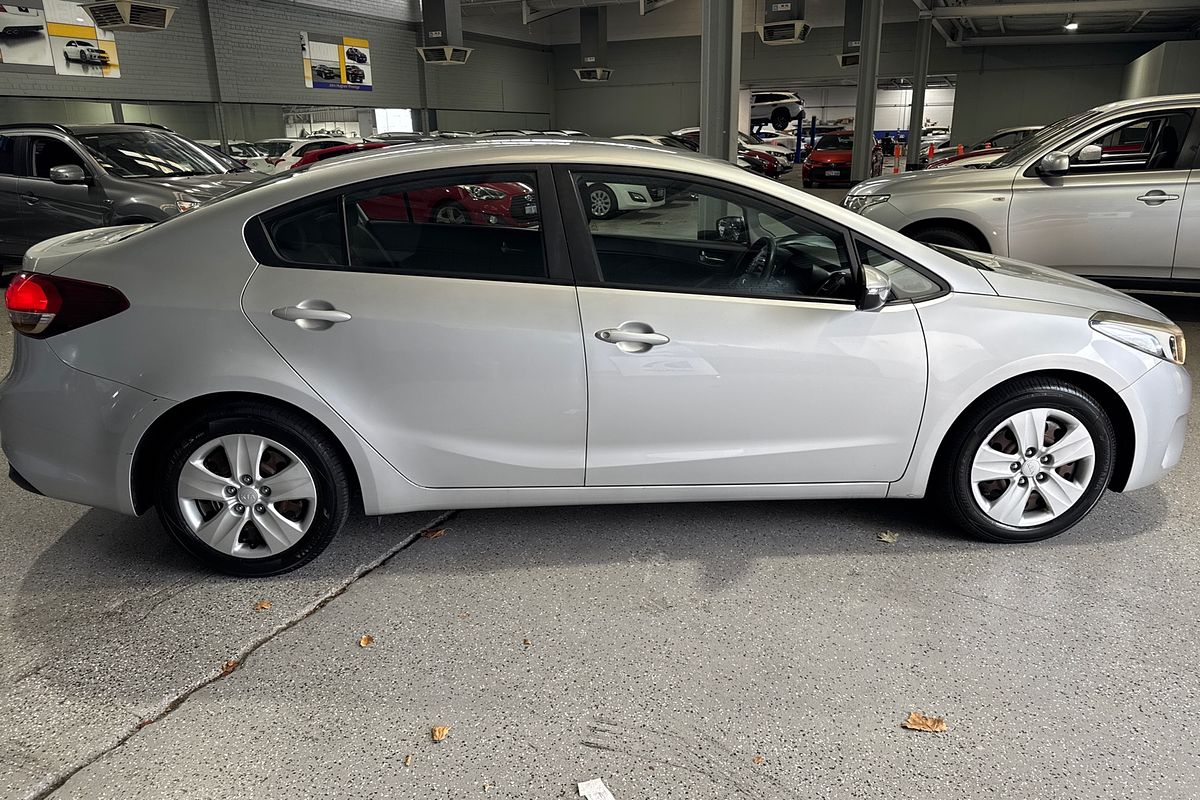 2017 Kia Cerato S YD