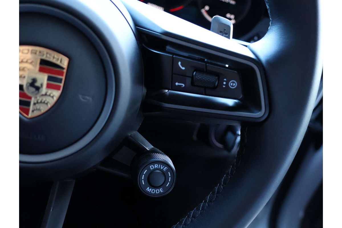 2019 Porsche 911 Carrera S 992