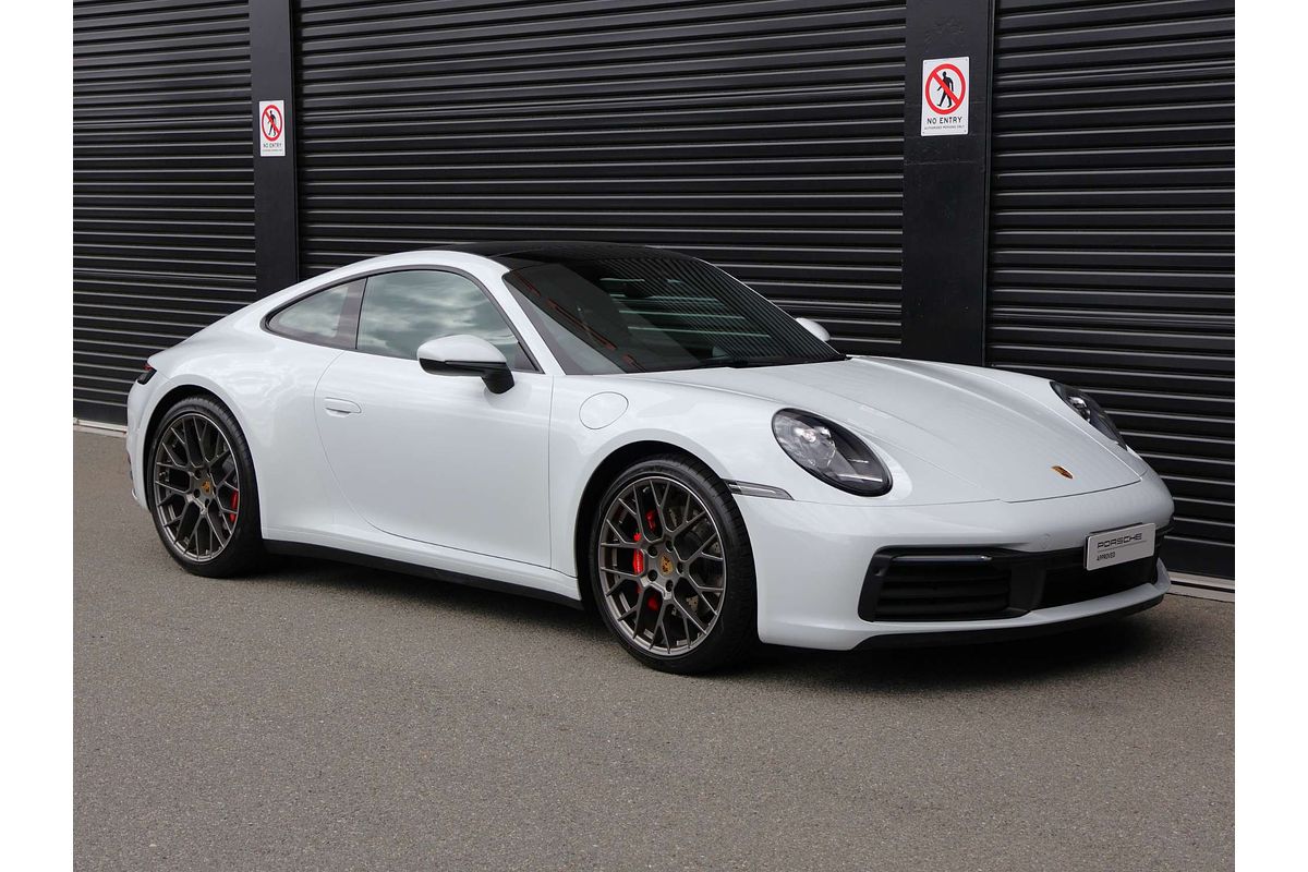 2019 Porsche 911 Carrera S 992
