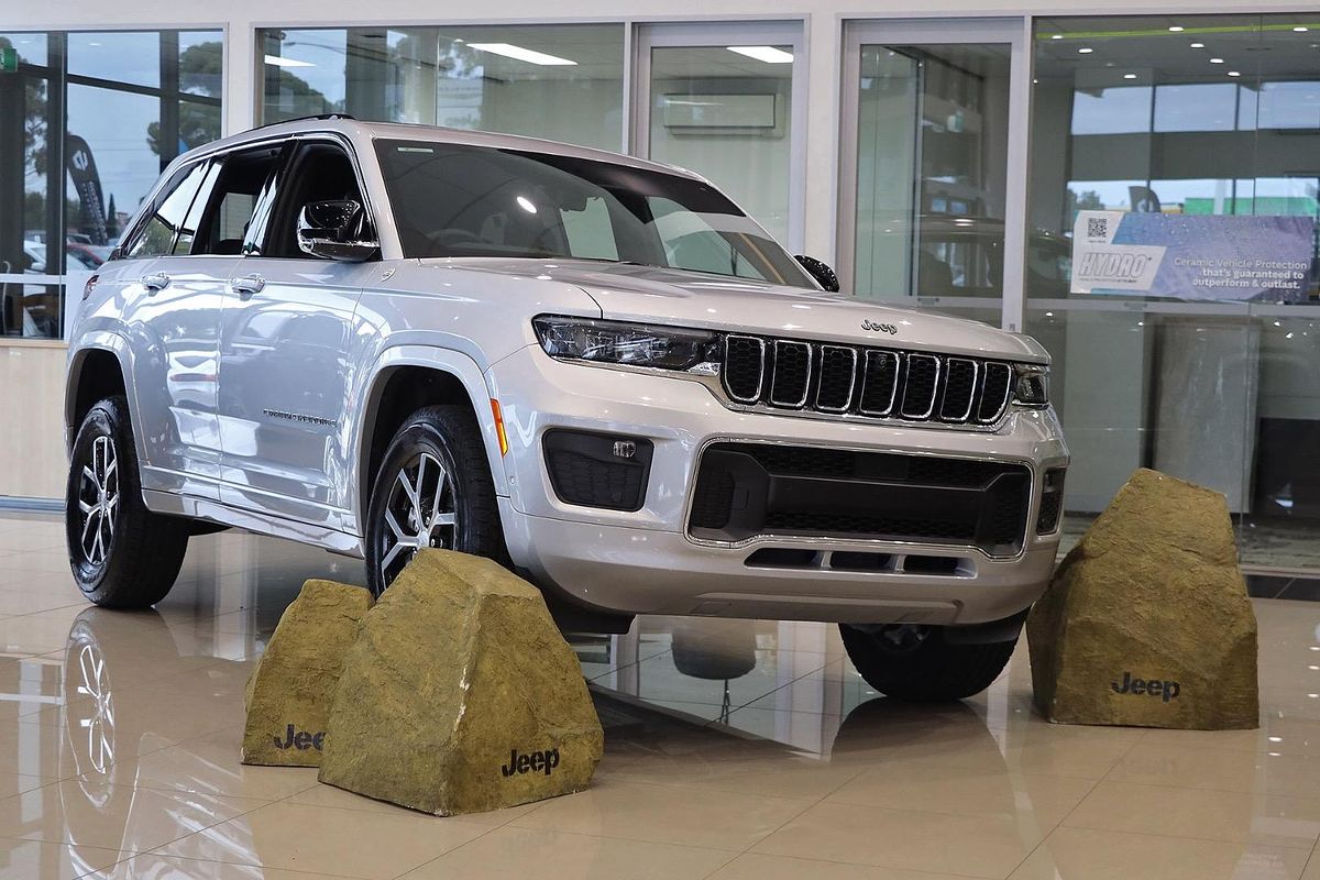 2023 Jeep Grand Cherokee Overland WL