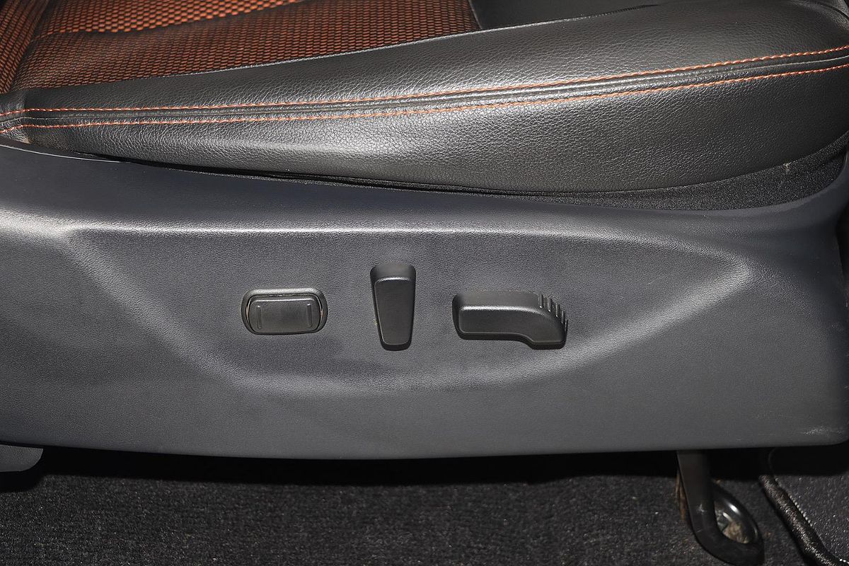 2019 Nissan Navara N-TREK D23 Series 4 4X4