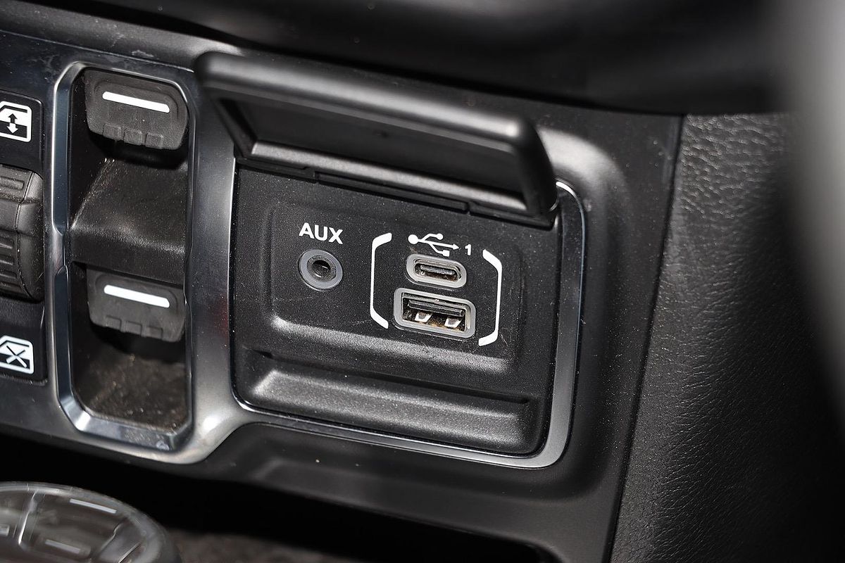 2023 Jeep Wrangler Unlimited Night Eagle JL