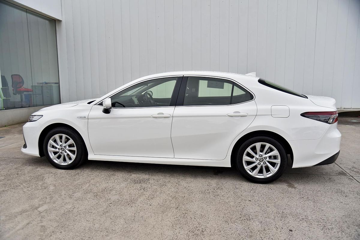 2023 Toyota Camry Ascent AXVH70R