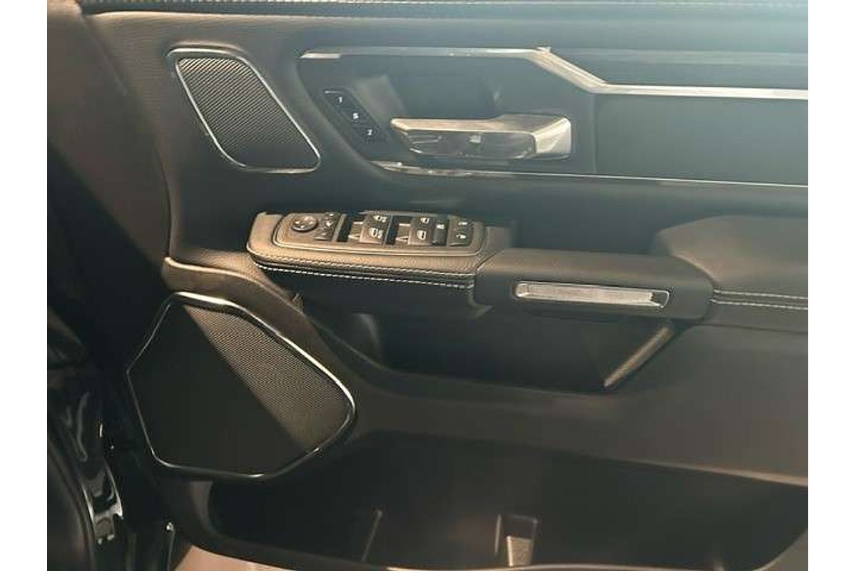 2024 RAM 1500 Laramie DT 4X4 SWB