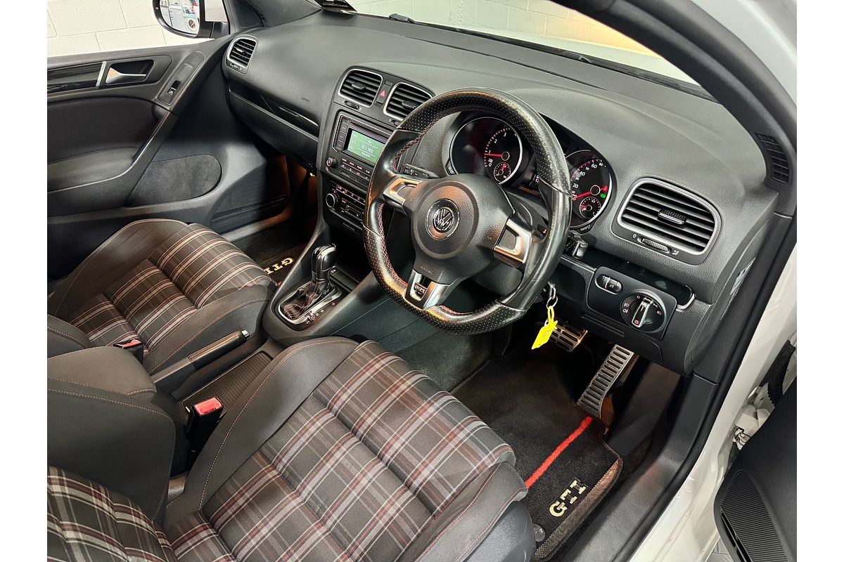2013 Volkswagen GOLF GTI DSG Auto