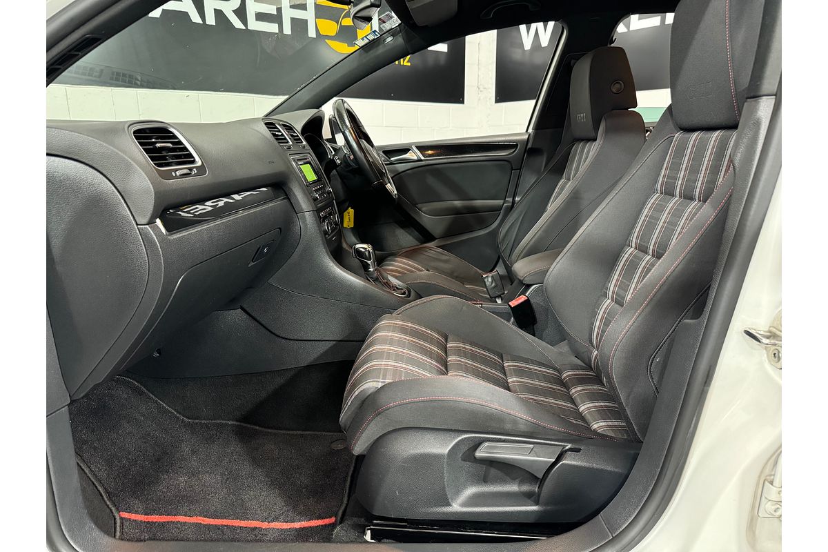 2013 Volkswagen GOLF GTI DSG Auto