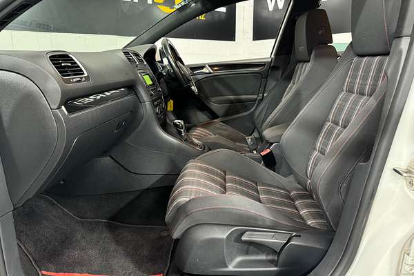 2013 Volkswagen GOLF GTI DSG Auto