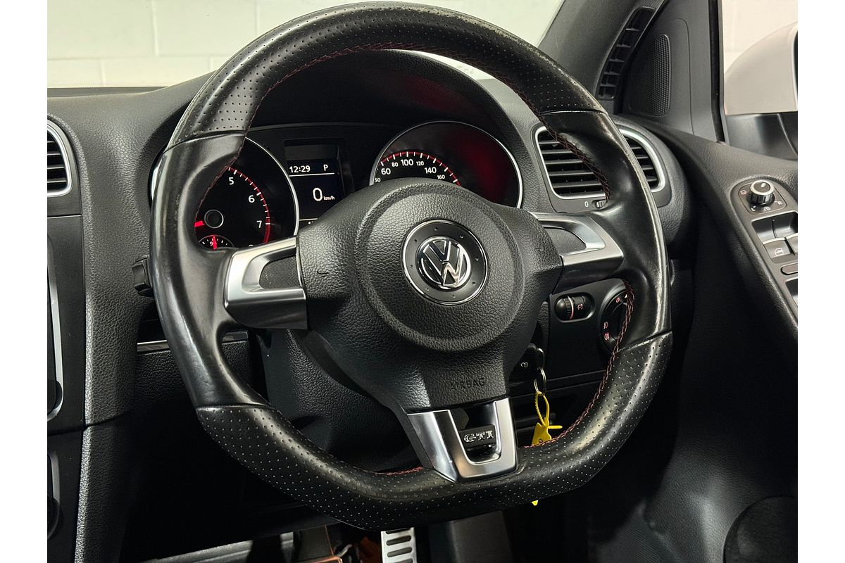2013 Volkswagen GOLF GTI DSG Auto