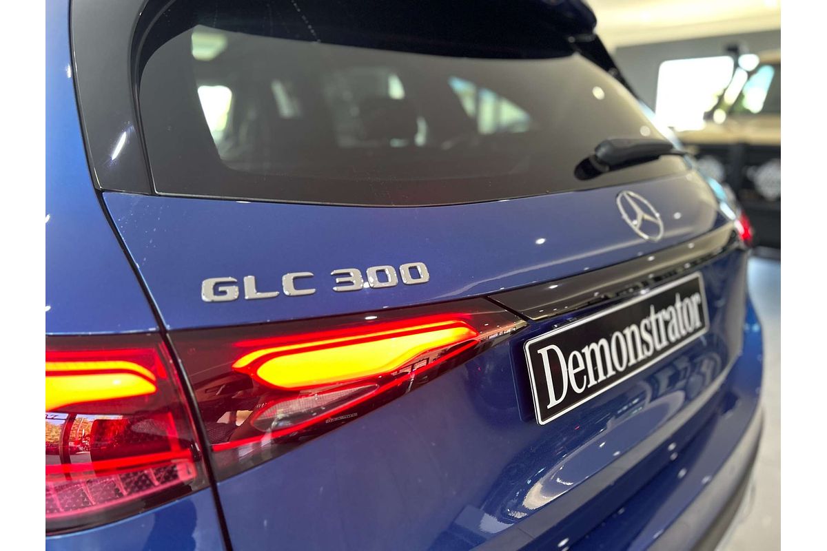 2024 Mercedes-Benz GLC-Class GLC300 X254
