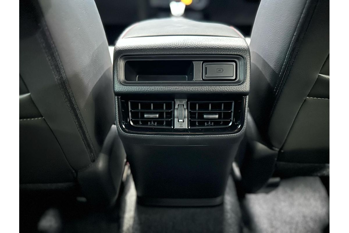 2025 Isuzu D-MAX X-TERRAIN 4X4