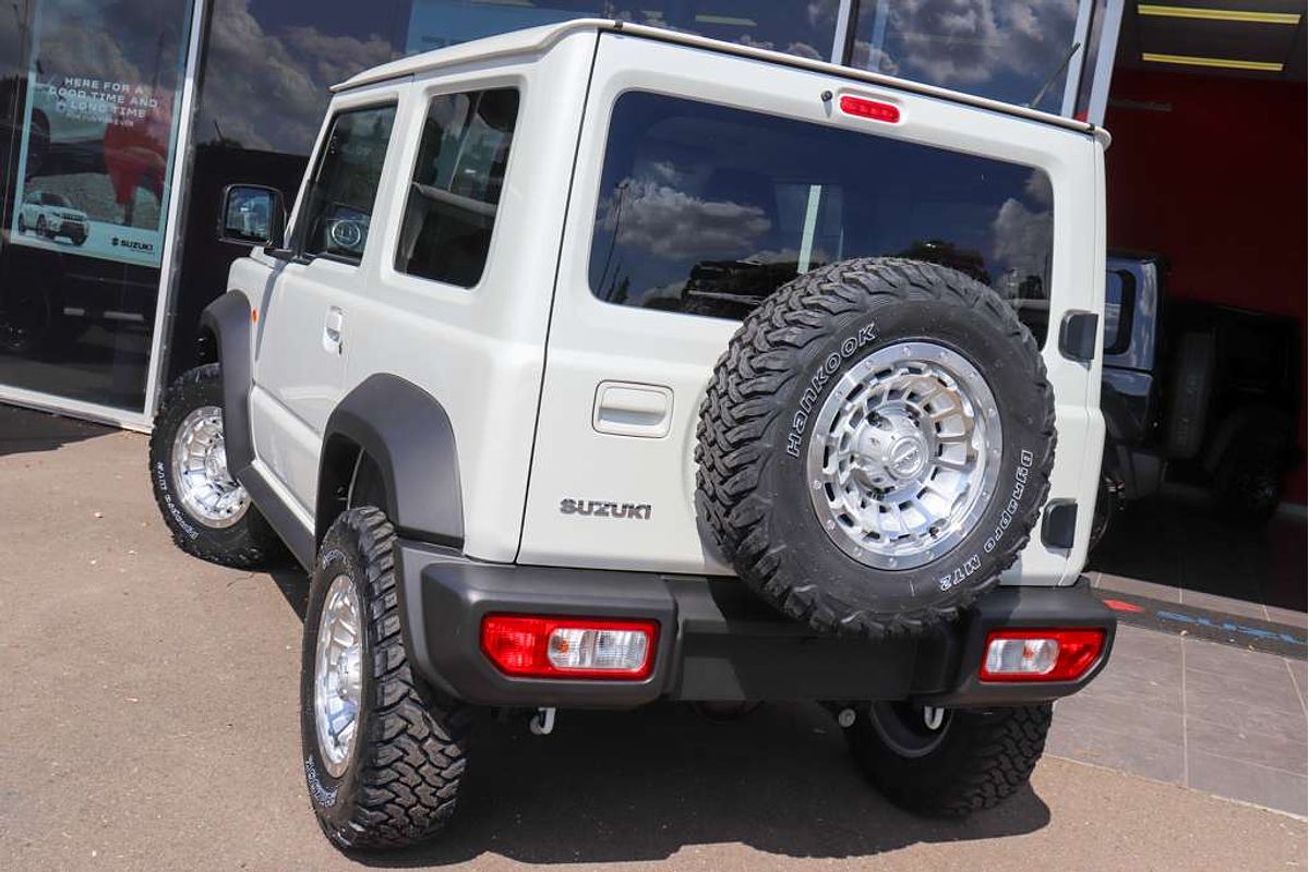 2024 Suzuki Jimny GLX GJ