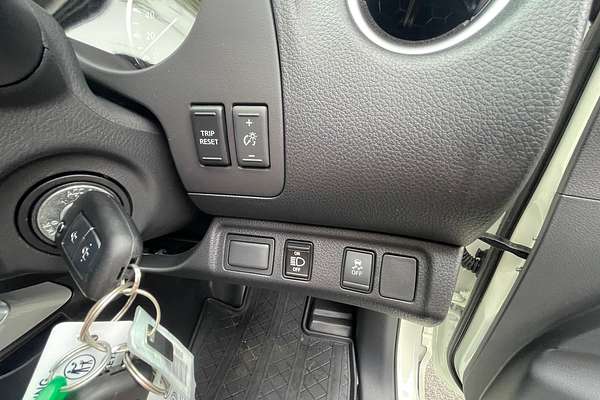 2023 Nissan Navara SL Warrior D23 4X4