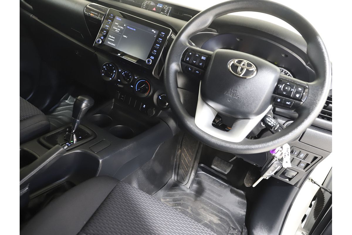2022 Toyota Hilux Workmate GUN125R 4X4