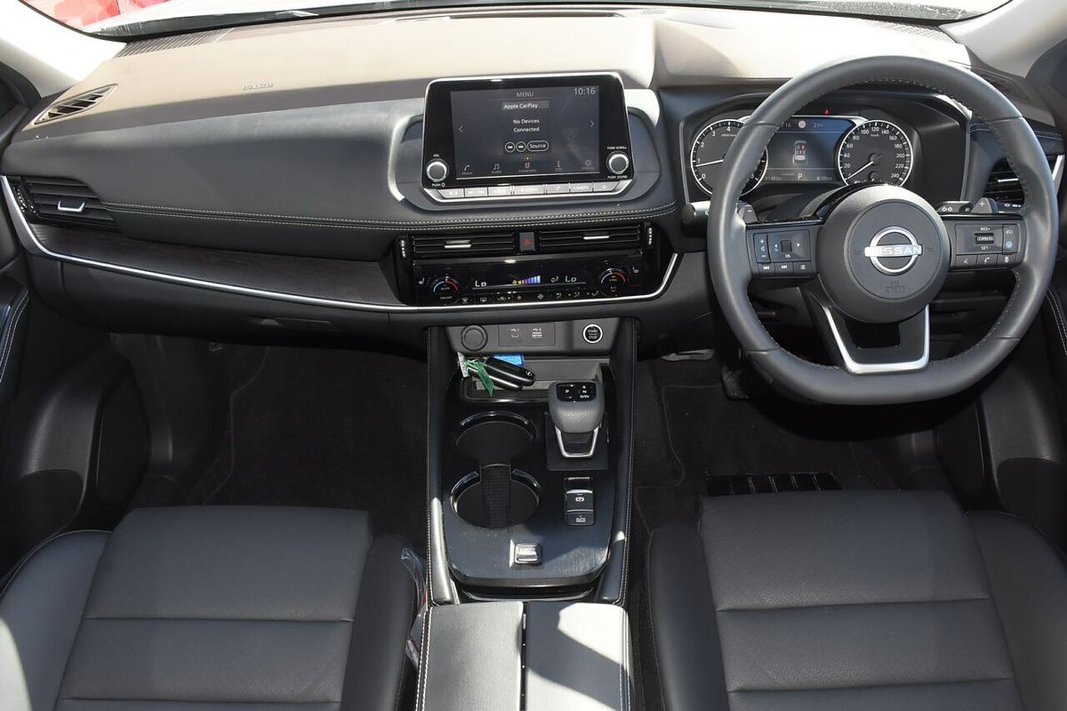 2024 Nissan X-TRAIL ST-L T33