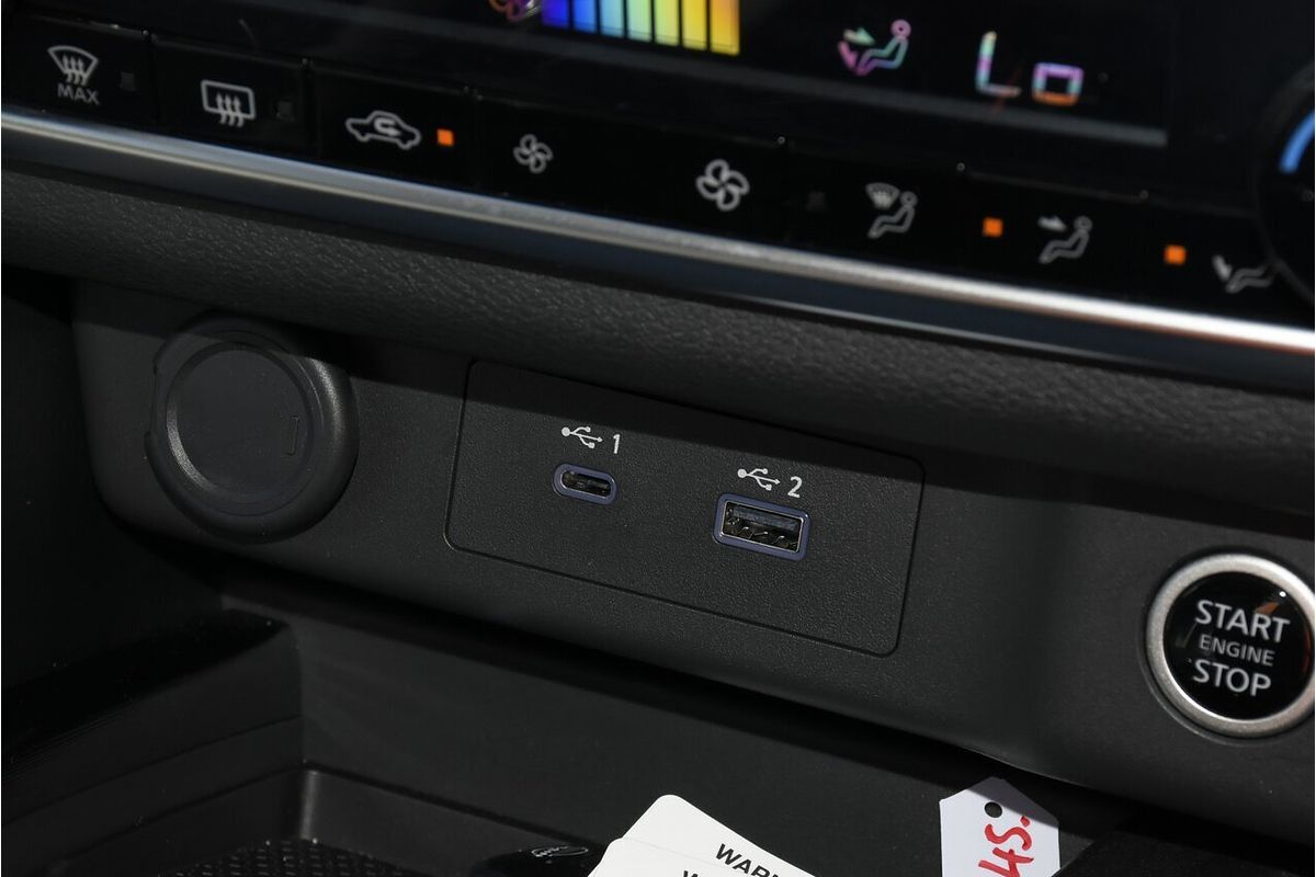 2024 Nissan X-TRAIL ST-L T33