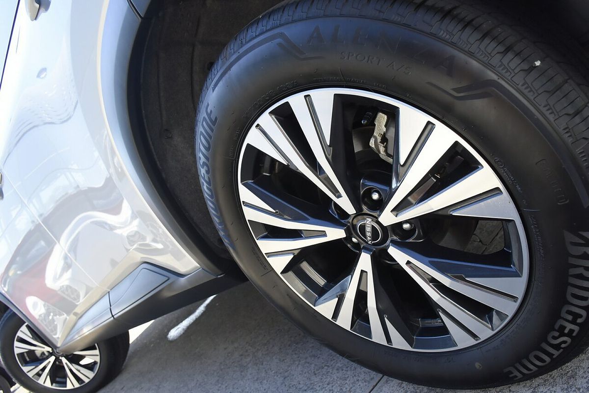 2024 Nissan X-TRAIL ST-L T33