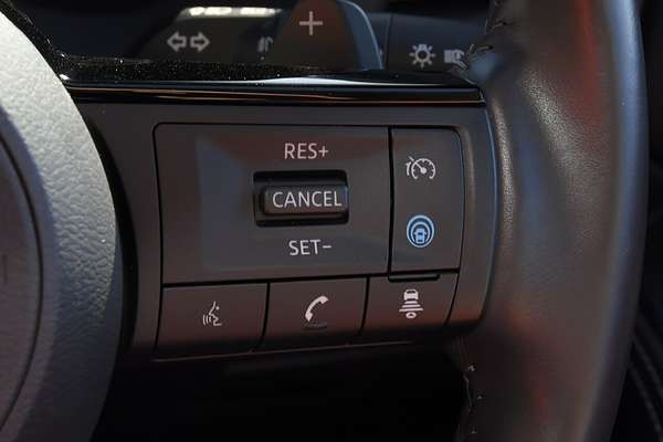 2024 Nissan X-TRAIL ST-L T33