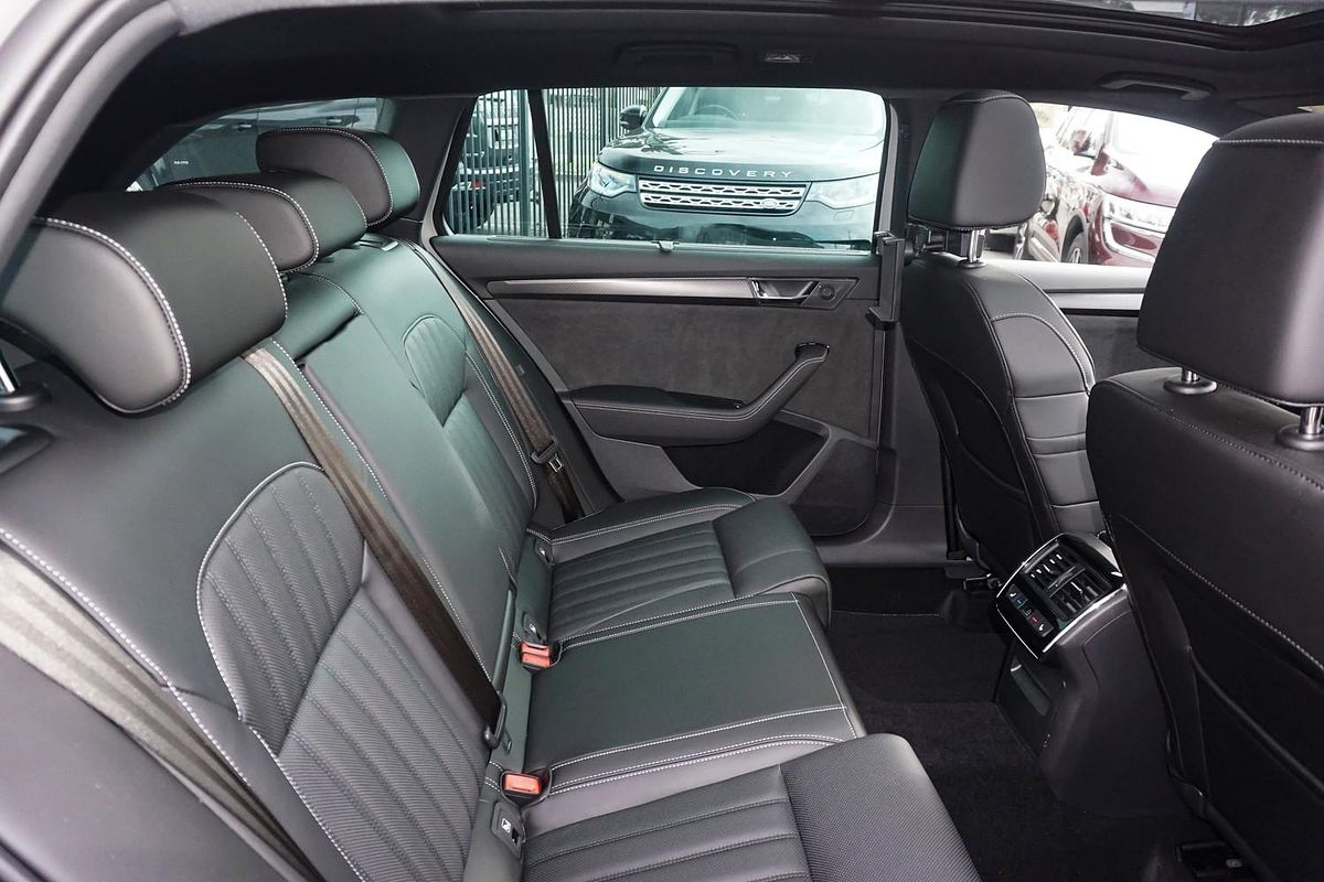 2024 SKODA Superb 206TSI SportLine NP