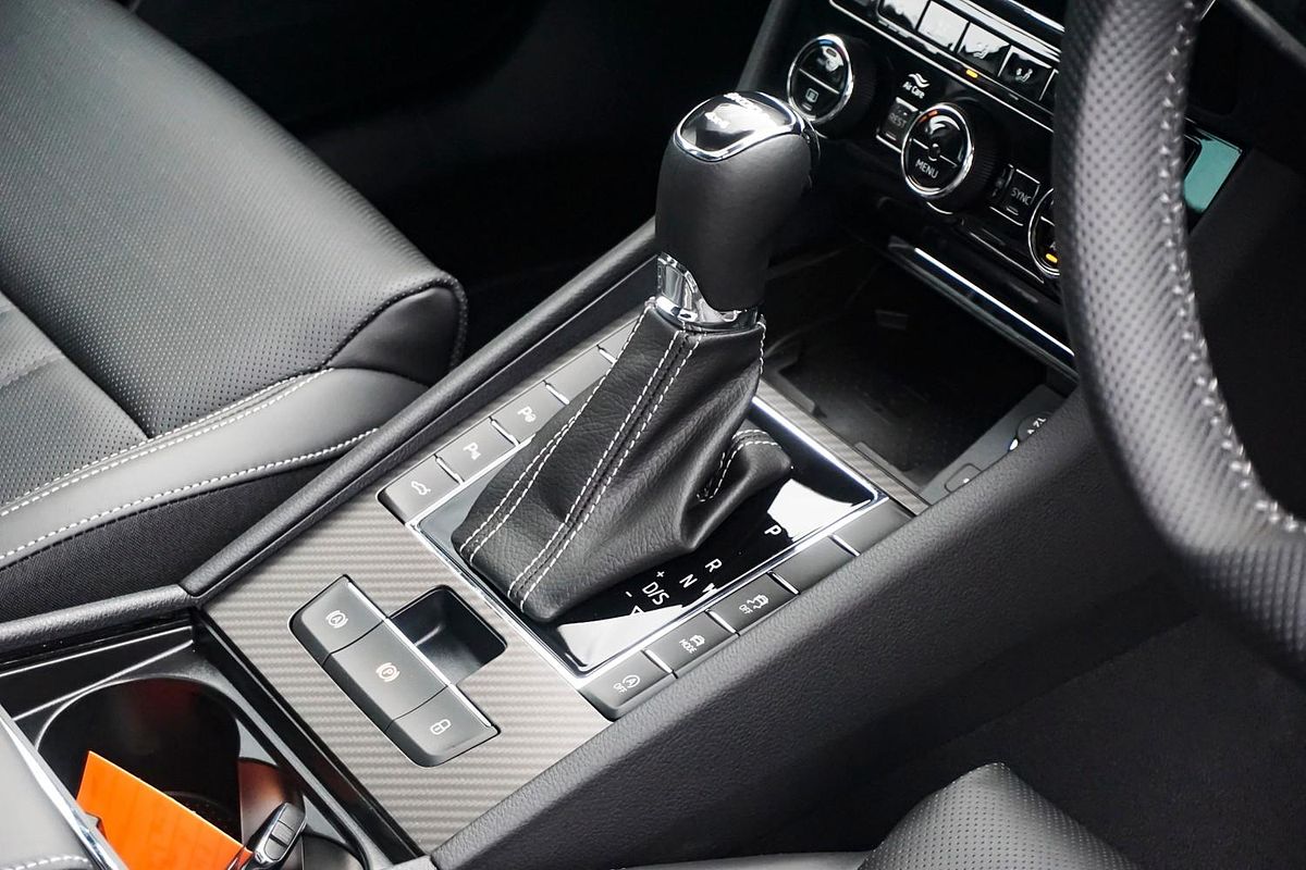 2024 SKODA Superb 206TSI SportLine NP