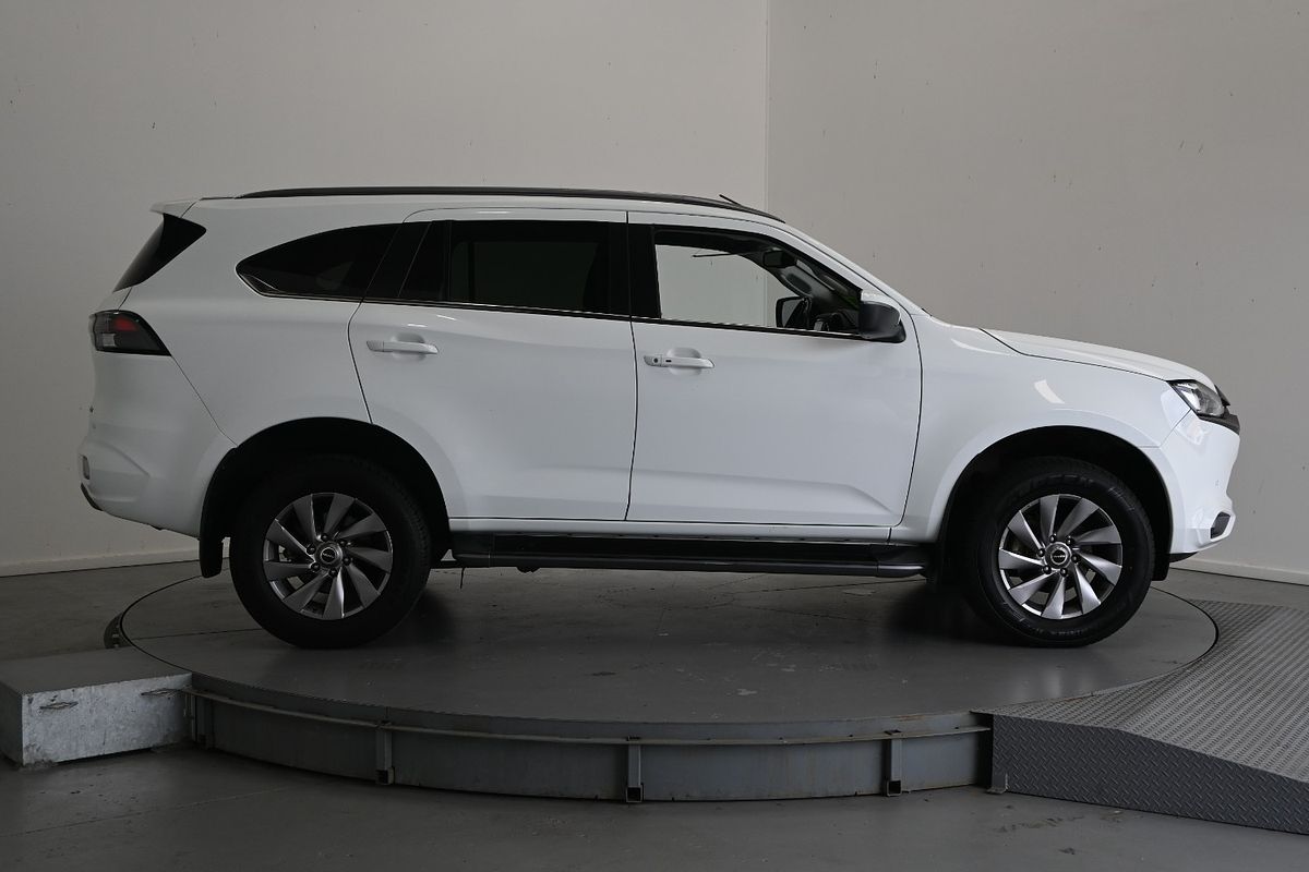 2023 Isuzu MU-X LS-T