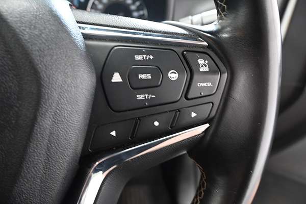 2023 Isuzu MU-X LS-T