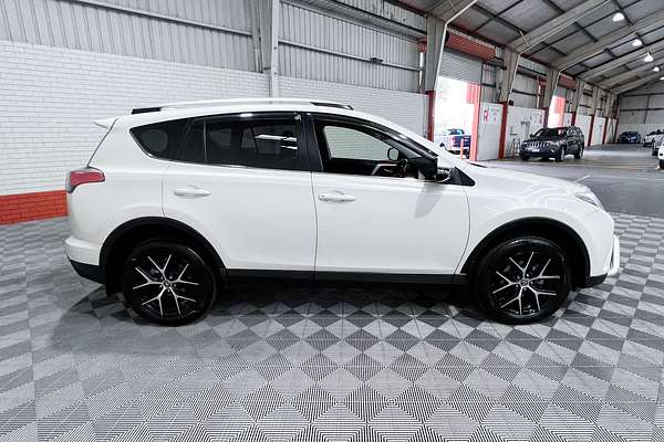 2016 Toyota RAV4 GXL ASA44R