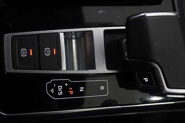 2022 Audi Q7 55 TFSI S line 4M