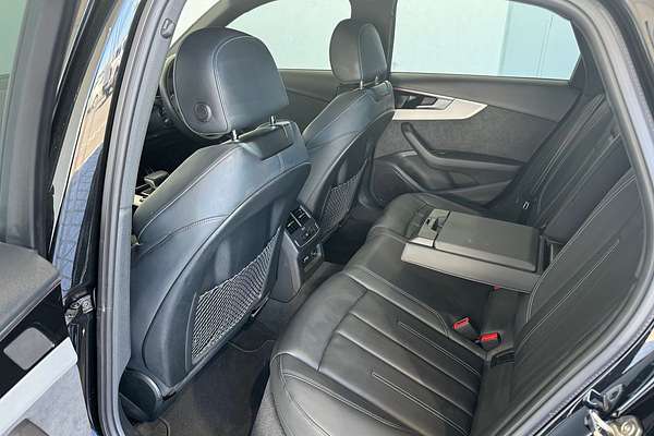 2023 Audi A4 45 TFSI S line B9