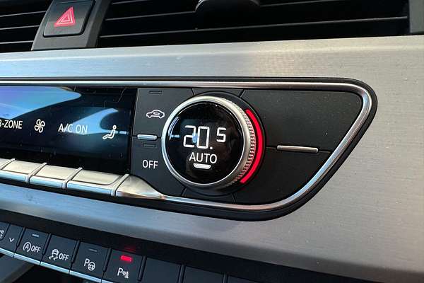 2023 Audi A4 45 TFSI S line B9