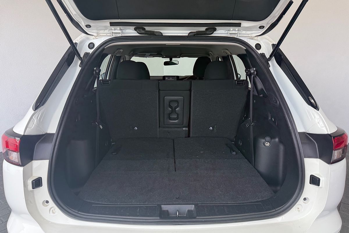 2022 Mitsubishi Outlander ES ZM