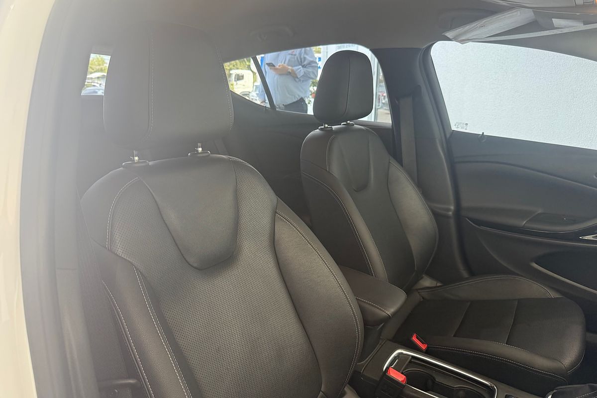 2017 Holden Astra RS-V BK