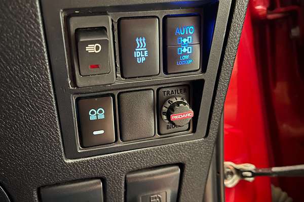 2015 Toyota Hilux SR5 GUN126R 4X4