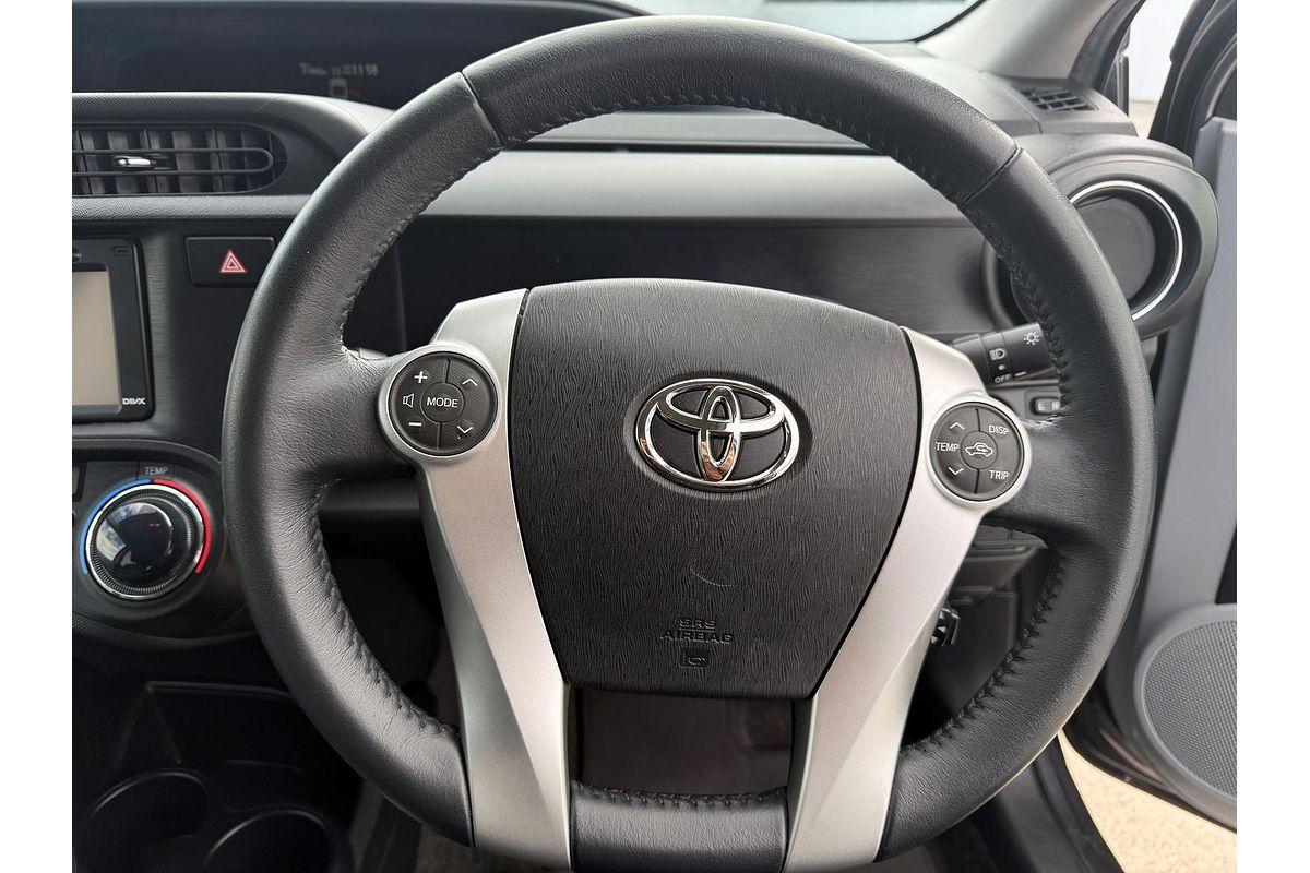 2012 Toyota Prius C i-Tech NHP10R
